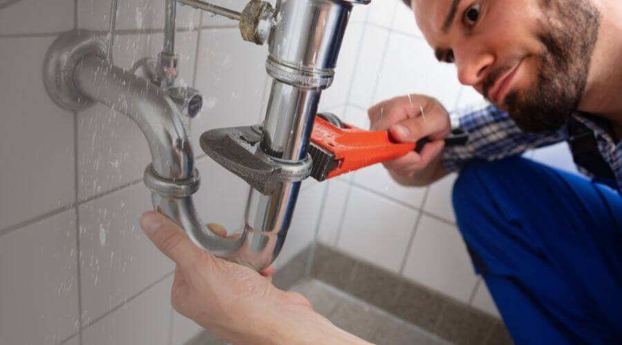 Professional clogged toilet repair services in Raymore, MO